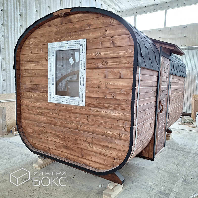 Квадро-Баня сосна 4×2,2 м +ДОПЫ: деревянный козырёк с мягкой кровлей над входом, дверь внутренняя стеклянная на магнитах Сатин матовая белая, душевой поддон, откидной стол, бак для душевой Ель / Кедр — изображение 12