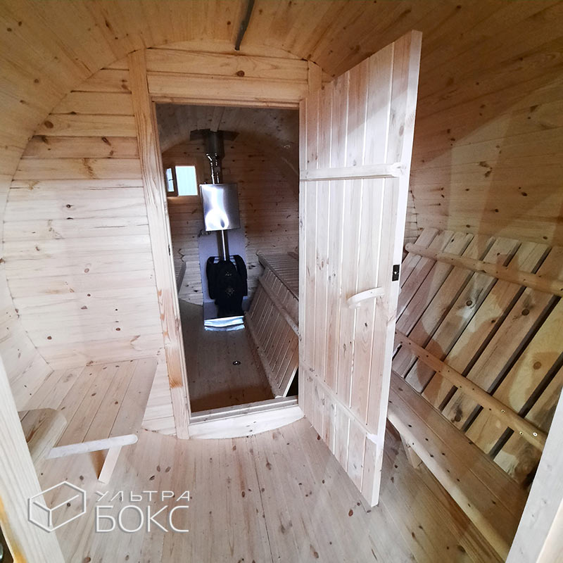 Баня-бочка 400 х 220 см, топка в парной печь стандарт "Емеля" +ДОП: ступени деревянные, Ель / Кедр — изображение 11