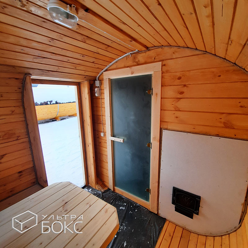 Квадро-Баня 3,9 х 2,2 х 2,2 м СТАНДАРТ топка в парной печь "Емеля", электрика, стол, лавочки, окно ПВХ п/о, форточка деревянная, полоки 2 шт, Ель / Кедр — изображение 11