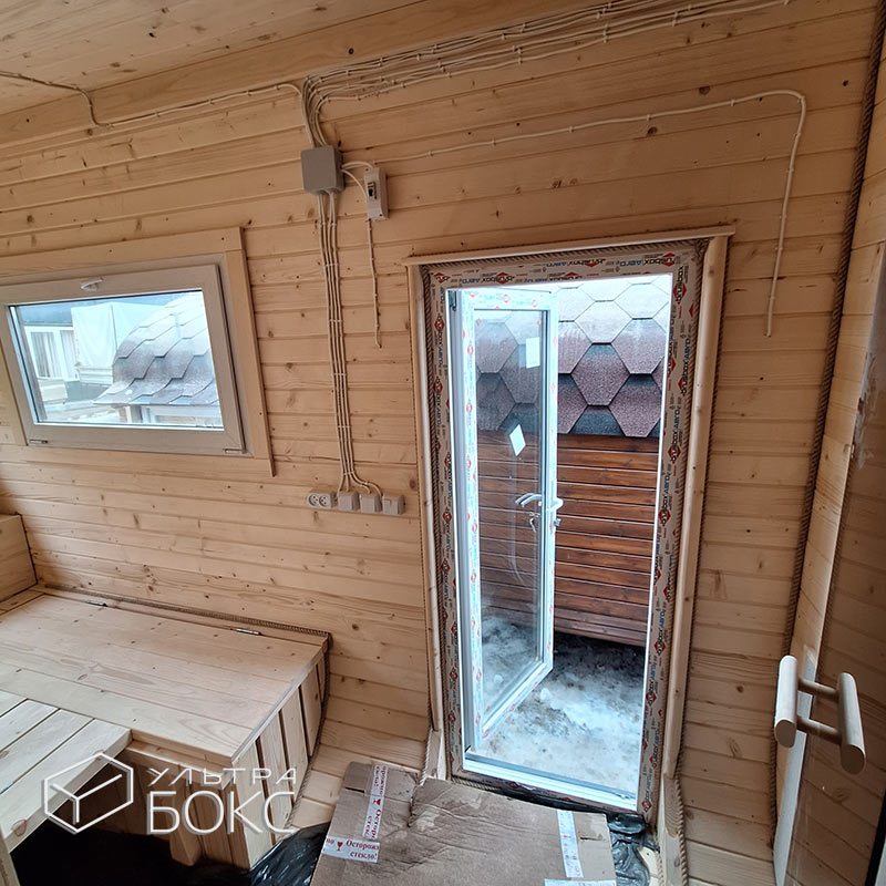 Квадро-Баня Парус 6х2,4х2,6 м +ДОПЫ: раскладное спальное место, печь «Везувий», светильники, ступени деревянные перед входом — изображение 15